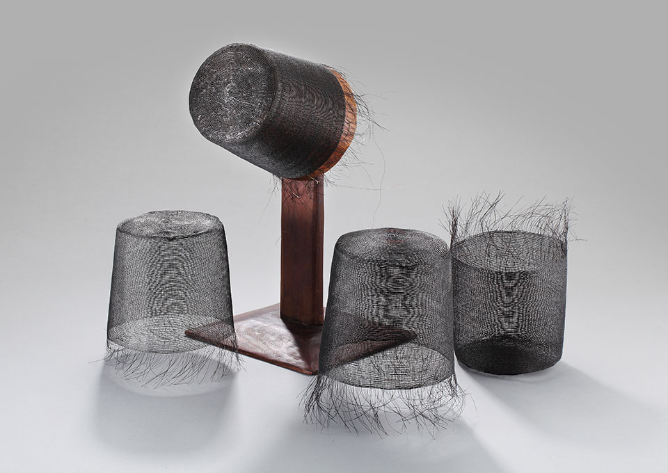 일골과 총모자.jpg